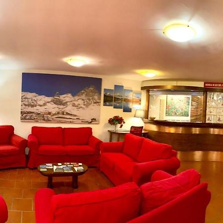 Cervinia Due Aparthotel Breuil-Cervinia Buitenkant foto