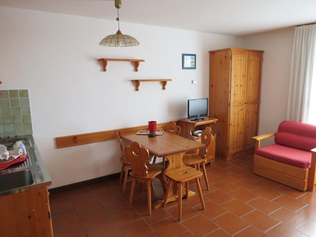 Cervinia Due Aparthotel Breuil-Cervinia Kamer foto